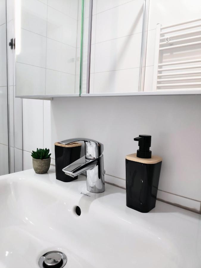 Humboldt Feel Good Apartments Вена Экстерьер фото