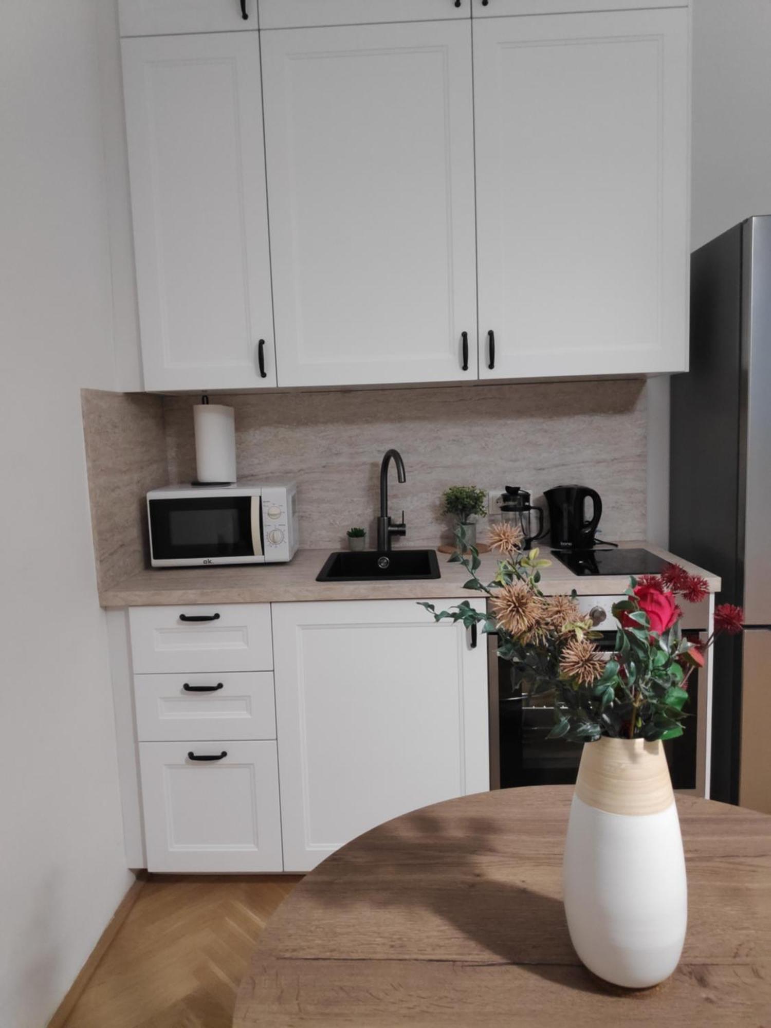Humboldt Feel Good Apartments Вена Экстерьер фото